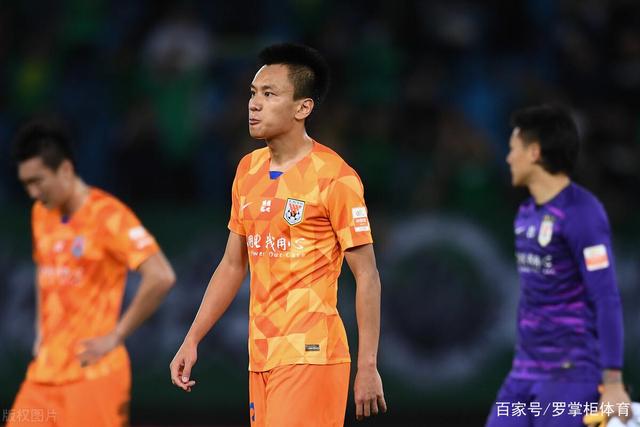 六十岁后，主动接触这三类女性，能使晚年更美好